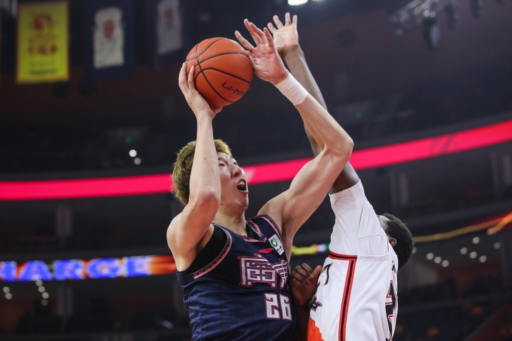 爱游戏官网包含辽宁本钢清晨战术微调，志在欧联名次提升，信心回归，训练强度明显提升的词条