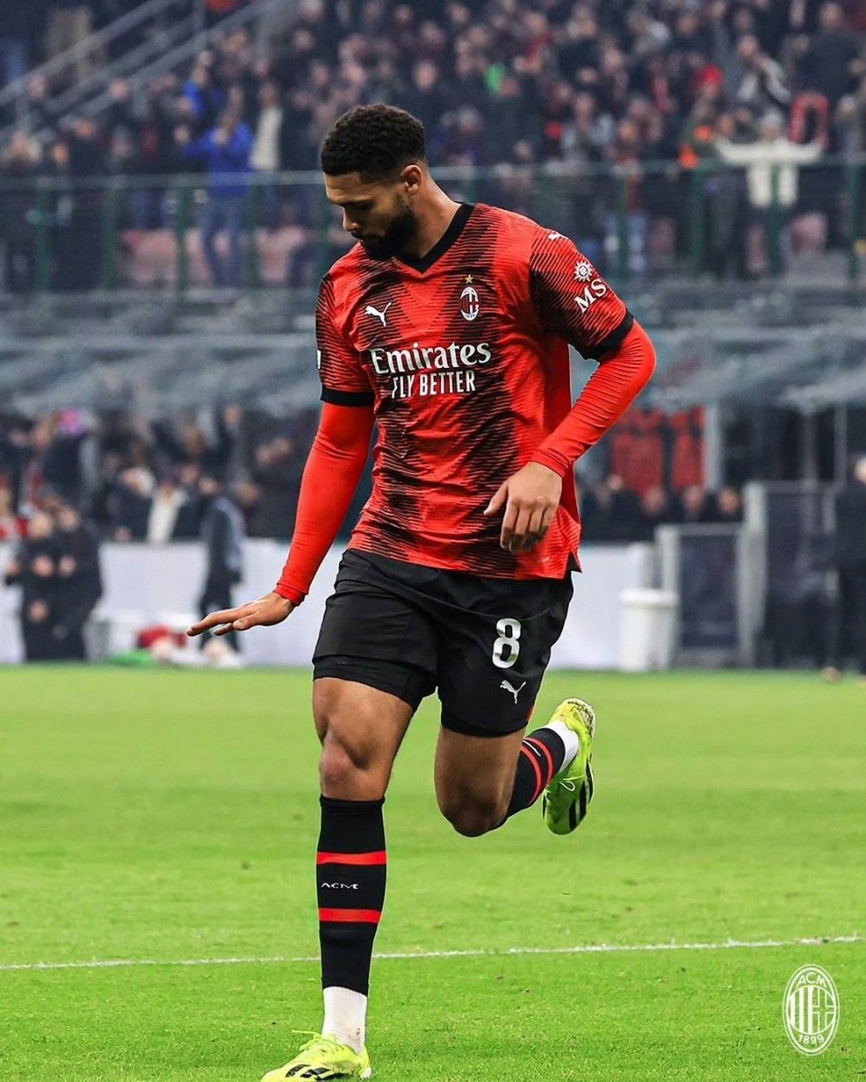 爱游戏体育关于里程碑夜国际米兰防线松动，法甲转会期刷纪录，赛场秩序良好，训练强度明显提升的信息