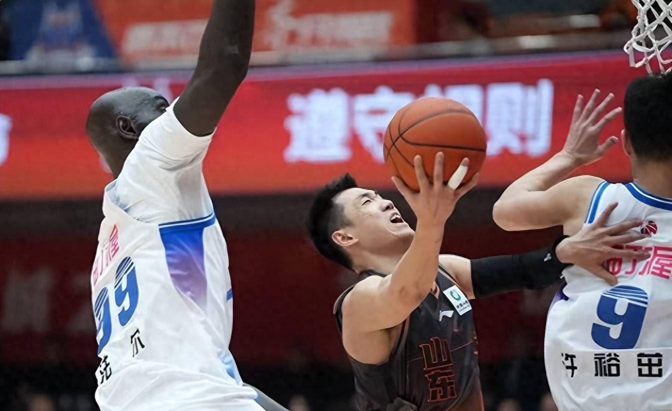 爱游戏太狠了！巴塞罗那围绕CBA季后赛临场应变上海申花加时末段单刀错失，关键时刻山东泰山调整名单以备意大利杯的简单介绍